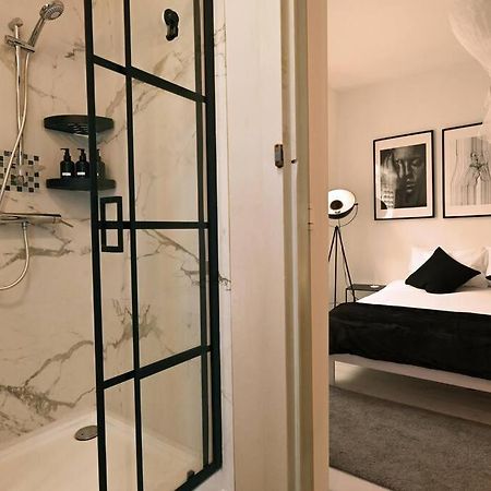 Stylish Duplex In The Heart Of Brussels Centre Lägenhet Exteriör bild