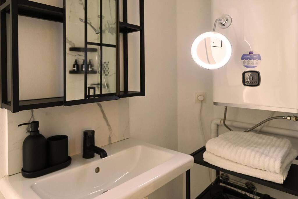 Stylish Duplex In The Heart Of Brussels Centre Lägenhet Exteriör bild